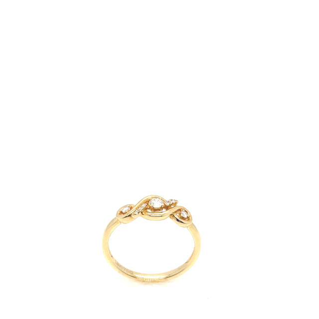 18kt Yellow Gold Diamond Ring