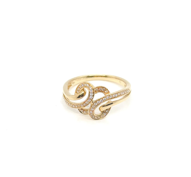 18kt Yellow Gold Swirl Ring With Diamond Pave Detail