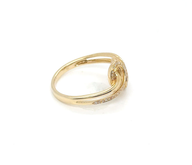 18kt Yellow Gold Swirl Ring With Diamond Pave Detail
