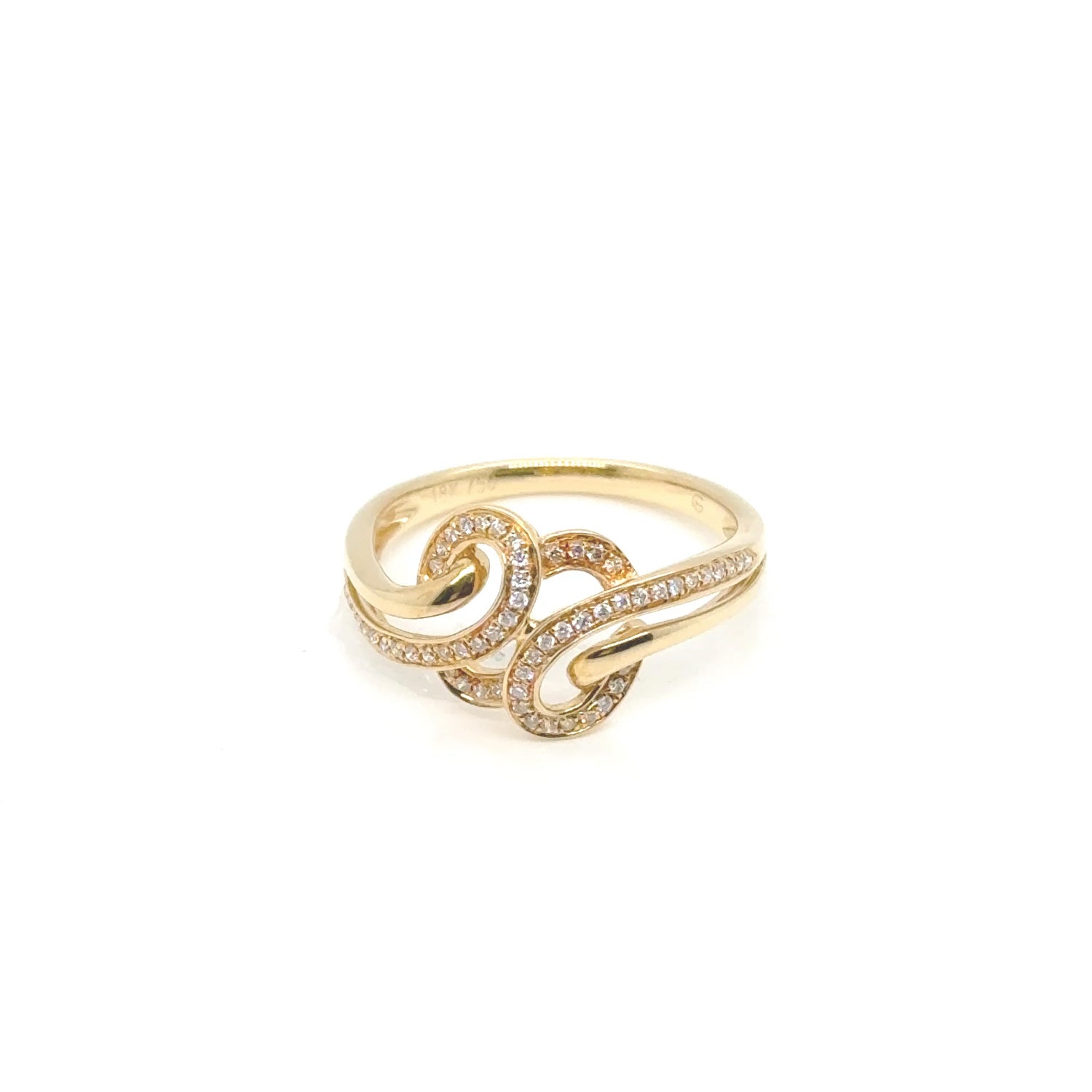 18kt Yellow Gold Swirl Ring With Diamond Pave Detail