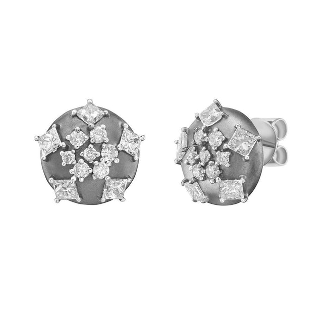 Sable Noir Solano Studs